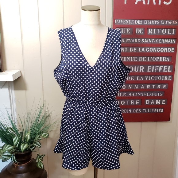 AX Paris Curve | 16 Plus Polka Dot Romper navy - Picture 15 of 15
